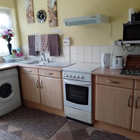 Super Single Room Cardiff Exterior photo